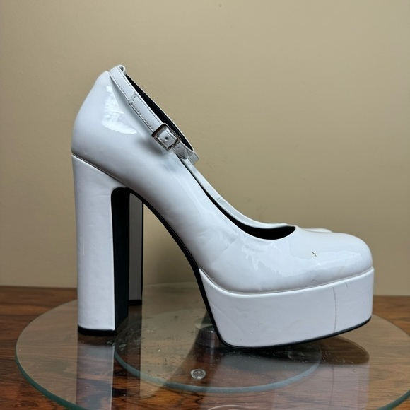 Jeffrey Campbell Okurr Ankle Strap Platform Pump - Picture 5 of 16